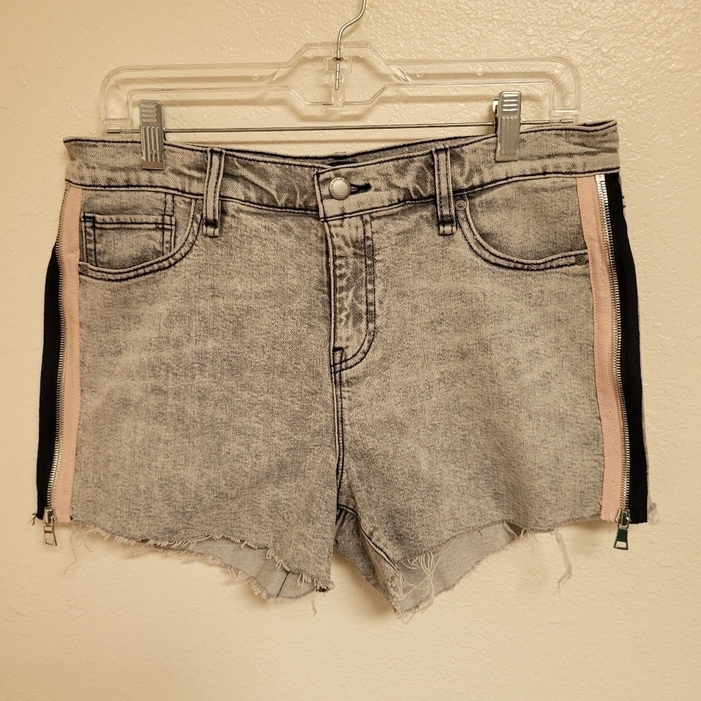 Hudson Gemma Zip Side Grey and Pink Shorts